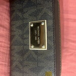 MICHAEL KORS wallet, MK logo Jet Set Zip Women's Signature Print